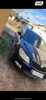 סקודה אוקטביה Ambiente אוט' 1.2 (105 כ''ס) בנזין 2012 למכירה בעזריקם