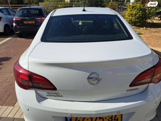 אופל אסטרה Berlina Enjoy סדאן אוט' 1.4 (140 כ"ס) בנזין 2016 למכירה בראשון לציון