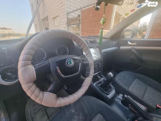 סקודה אוקטביה Ambiente ידני 1.4 (122 כ''ס) בנזין 2012 למכירה בכסיפה