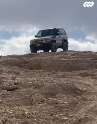 איסוזו טרופר קצר 4X4 S אוט' דיזל 3.0 (159 כ''ס) דיזל 2004 למכירה בדייר חנא