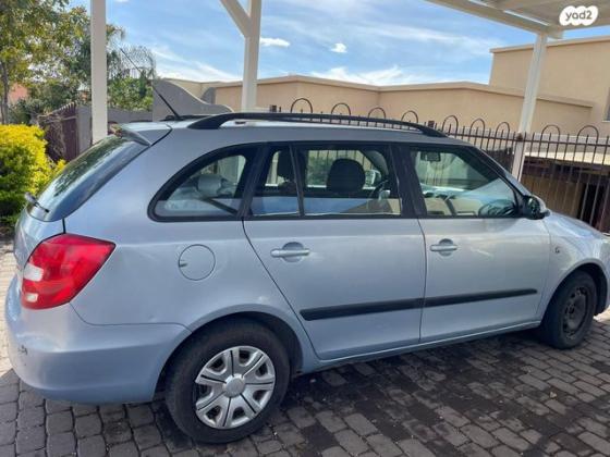 סקודה פאביה ספייס Ambiente ידני 1.2 (86 כ''ס) בנזין 2011 למכירה בחד נס