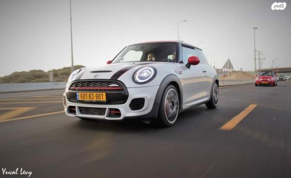 מיני JCW Chilli אוט' 2 דל' 2.0 (231 כ''ס) בנזין 2019 למכירה בראש העין