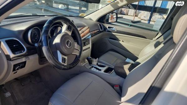 ג'יפ / Jeep גרנד צ'ירוקי 4X4 Laredo אוט' 3.6 (282 כ''ס) בנזין 2010 למכירה בנתניה