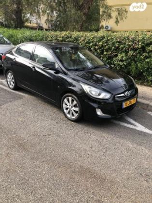 יונדאי i25 Premium אוט' 1.6 (124 כ"ס) בנזין 2013 למכירה בחיפה