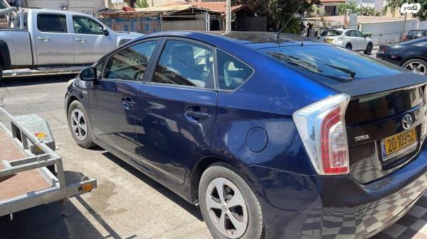 טויוטה פריוס GLI הייבריד אוט' 1.8 (99 כ"ס) בנזין 2013 למכירה בגדרה