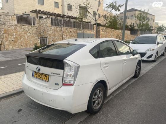 טויוטה פריוס GLI הייבריד אוט' 1.8 (99 כ"ס) בנזין 2010 למכירה בצור הדסה