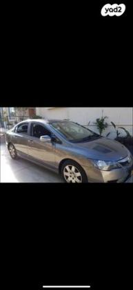 הונדה סיוויק סדאן החדשה Comfort אוט' 1.8 (140 כ''ס) בנזין 2010 למכירה בגדרה