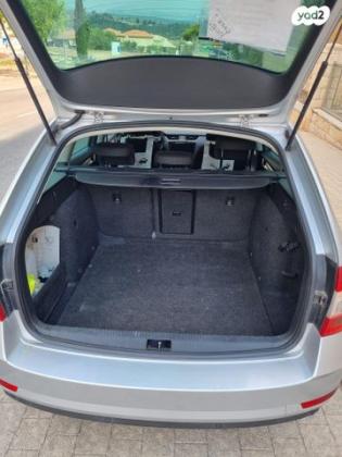 סקודה אוקטביה ספייס Ambition אוט' 1.0 (115 כ"ס) בנזין 2018 למכירה בזכרון יעקב