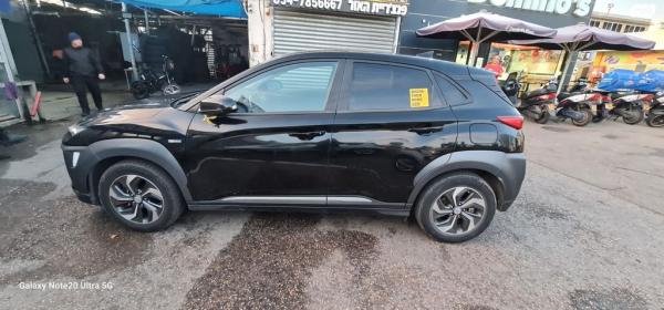 יונדאי קונה Prestige אוט' הייבריד 1.6 (139 כ''ס) בנזין 2021 למכירה בגבעתיים