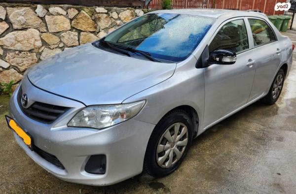 טויוטה קורולה Sun Plus 4 אוט' 1.6 (124 כ''ס) בנזין 2012 למכירה בנחף