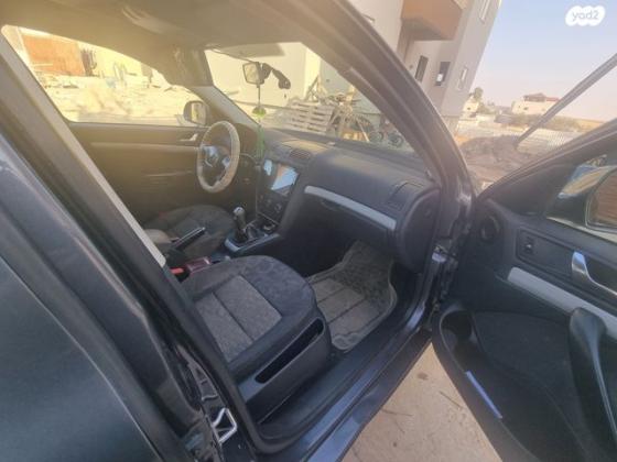 סקודה אוקטביה Ambiente ידני 1.4 (122 כ''ס) בנזין 2012 למכירה בכסיפה