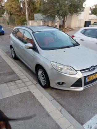 פורד פוקוס Trend סטיישן אוט' 1.6 (125 כ''ס) בנזין 2013 למכירה בחיפה