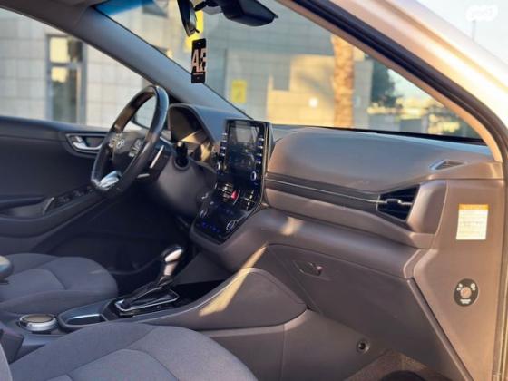 יונדאי איוניק Premium FL הייבריד אוט' 1.6 (141 כ''ס) בנזין 2021 למכירה בנתניה