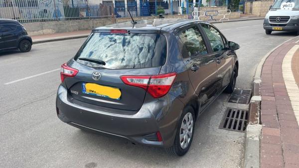 טויוטה יאריס Sol אוט' 1.5 (112 כ"ס) בנזין 2017 למכירה באשקלון