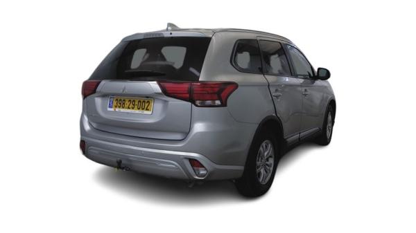 מיצובישי אאוטלנדר Intense אוט' 7 מק' 2.0 (150 כ"ס) בנזין 2021 למכירה ב