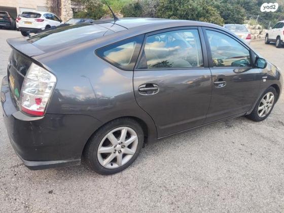 טויוטה פריוס GLI הייבריד אוט' 1.5 (76 כ"ס) בנזין 2008 למכירה בחיפה