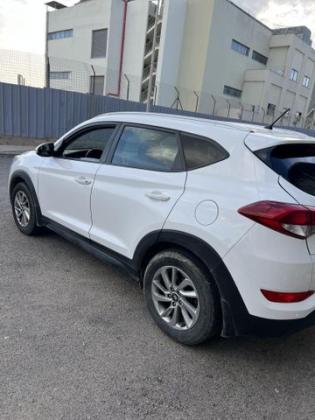 יונדאי טוסון Premium אוט' בנזין 2.0 (155 כ"ס) בנזין 2016 למכירה במגדל העמק