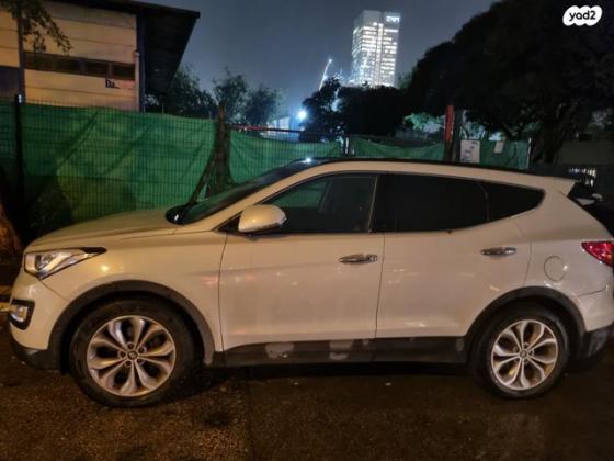 יונדאי סנטה פה 4X4 Elite אוט' בנזין 7 מק' 2.4 (192 כ''ס) בנזין 2015 למכירה בבני ברק