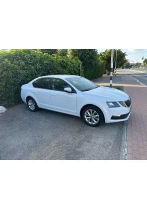 סקודה אוקטביה Ambition אוט' 1.5 (150 כ''ס) בנזין 2019 למכירה בעכו