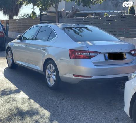 סקודה סופרב (2019 ואילך) Ambition FL אוט' סדאן 1.5 (150 כ''ס) בנזין 2020 למכירה בחולון