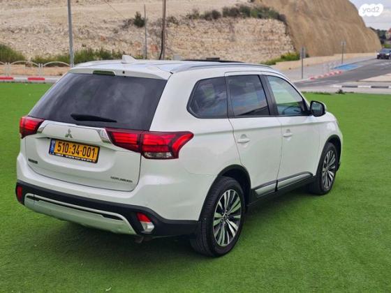 מיצובישי אאוטלנדר Instyle אוט' 7 מק' 2.0 (150 כ"ס) בנזין 2018 למכירה בבית שמש