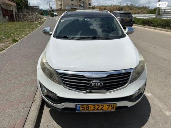 קיה ספורטז' EX אוט' 2.0 (163 כ''ס) בנזין 2012 למכירה בחיפה