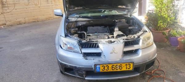 מיצובישי אאוטלנדר 4X4 Comfort אוט' 5 מק' 2.4 (160 כ''ס) בנזין 2006 למכירה בשפרעם