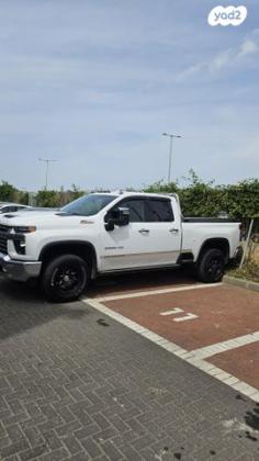 שברולט סילברדו 2500 LT קבינה וחצי אוט' 4X2 דיזל 6.6 (445 כ''ס) דיזל 2020 למכירה בגבעתיים