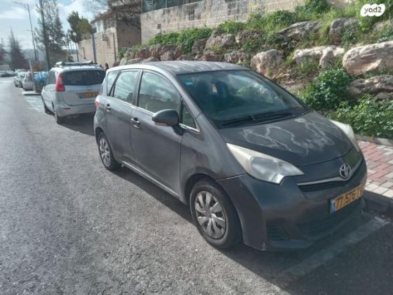 טויוטה ספייס ורסו GLI אוט' 1.3 (99 כ"ס) בנזין 2012 למכירה בקרית גת