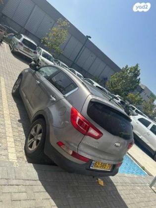 קיה ספורטז' EX אוט' 2.0 (163 כ''ס) בנזין 2012 למכירה בראש העין