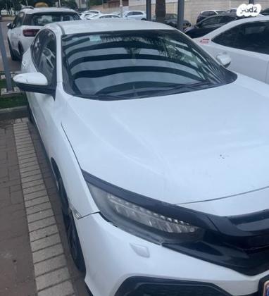 הונדה סיוויק האצ'בק החדשה Sport אוט' 1.5 (182 כ"ס) בנזין 2020 למכירה ברמלה