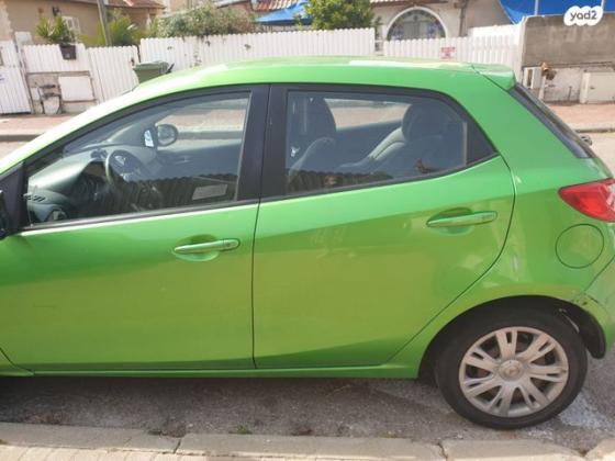 מאזדה H Dynamic אוט' 1.5 (103 כ"ס) בנזין 2013 למכירה בראשון לציון