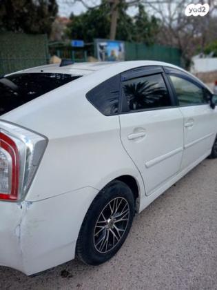 טויוטה פריוס GLI הייבריד אוט' 1.8 (99 כ"ס) בנזין 2016 למכירה בירושלים