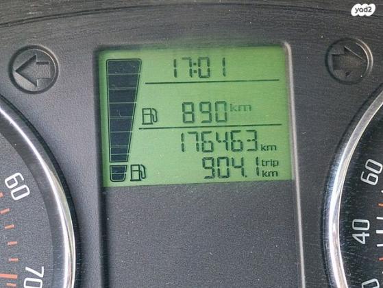 סקודה פאביה Ambition ידני 1.4 (86 כ''ס) בנזין 2013 למכירה בשקף