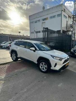 טויוטה RAV4 הייבריד 4X4 E-xperience הייבריד אוט' 2.5 (178 כ''ס) בנזין 2019 למכירה בראשון לציון