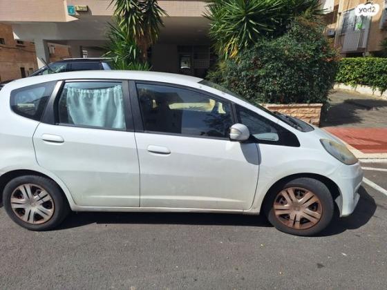 הונדה ג'אז Trend אוט' 1.3 (99 כ"ס) בנזין 2013 למכירה בראשון לציון