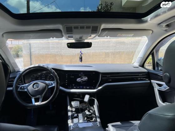 פולקסווגן טוארג 4X4 Luxury V6 אוט' דיזל 3.0 (286 כ''ס) דיזל 2019 למכירה בירכא