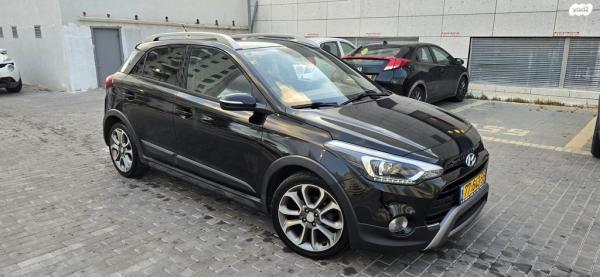 יונדאי i20 קרוס Premium אוט' 1.4 (100 כ"ס) בנזין 2017 למכירה בפתח תקווה