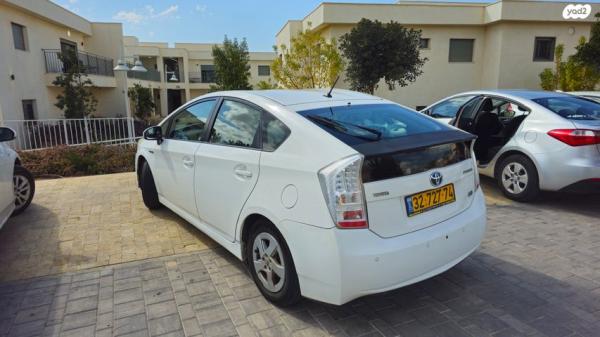 טויוטה פריוס GLI הייבריד אוט' 1.8 (99 כ"ס) בנזין 2011 למכירה באופקים