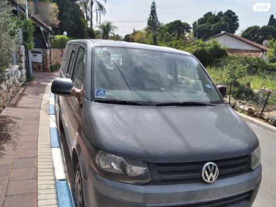 פולקסווגן טרנספורטר מסחרי/נוסעים Delivery Van קצר אוט' דיזל 3 מק' 2.0 (140 כ''ס) דיזל 2011 למכירה ברמת גן