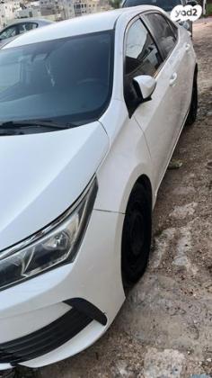 טויוטה קורולה Sun אוט' 1.6 (132 כ"ס) בנזין 2017 למכירה בטייבה