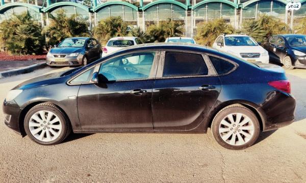 אופל אסטרה Berlina Enjoy סדאן אוט' 1.4 (140 כ"ס) בנזין 2013 למכירה בחדרה