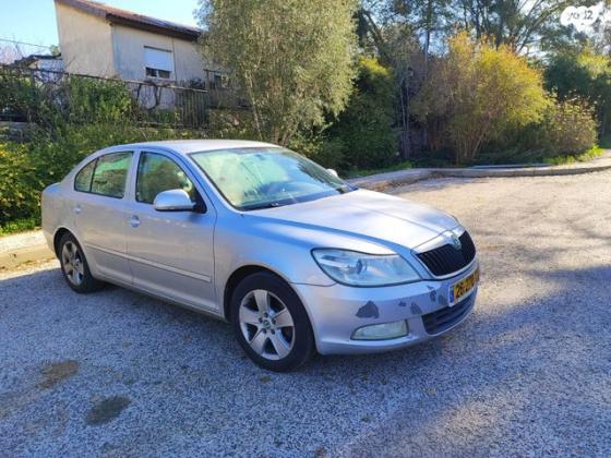 סקודה אוקטביה Elegance אוט' 1.2 (105 כ''ס) [2010-2013] בנזין 2013 למכירה בקשת