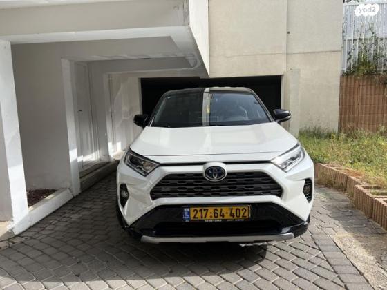 טויוטה RAV4 הייבריד E-motion הייבריד אוט' 2.5 (178 כ''ס) בנזין 2020 למכירה בראשון לציון