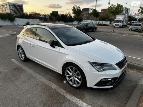סיאט לאון FR Plus אוט' 3 דל' 1.8 (180 כ"ס) בנזין 2018 למכירה בחולון