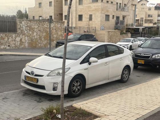 טויוטה פריוס GLI הייבריד אוט' 1.8 (99 כ"ס) בנזין 2010 למכירה בצור הדסה