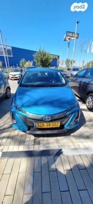 טויוטה פריוס פלאג-אין Comfort היברייד אוט' 1.8 (98 כ''ס) היברידי חשמל / בנזין 2021 למכירה בירושלים