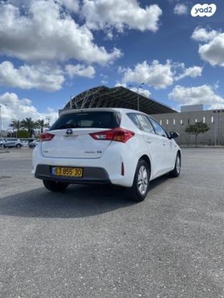 טויוטה אוריס הייבריד T2 הייבריד אוט' 1.8 (99 כ"ס) בנזין 2014 למכירה בפתח תקווה