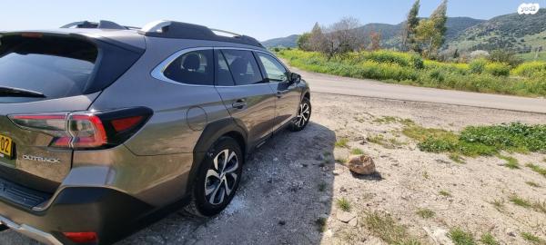 סובארו אאוטבק החדשה 4X4 Luxury אוט' 2.5 (170 כ''ס) בנזין 2022 למכירה בחיפה