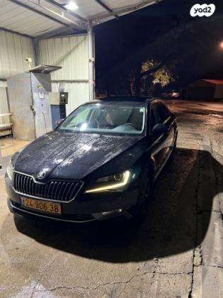 סקודה סופרב (עד 2019) Exclusive אוט' 1.8 (180 כ"ס) בנזין 2016 למכירה במיטב